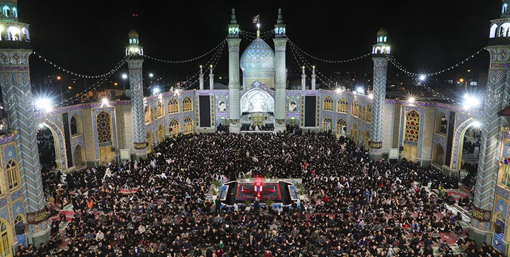 اقامه نماز عید فطر در بیش از ۱۳۰۰ بقعه متبرکه در سراسر کشور