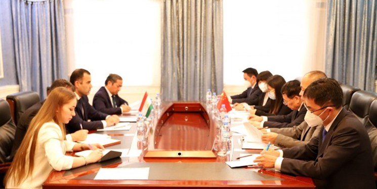 تاکید تاجیکستان و چین بر لزوم تقویت همکاری در زمینه تروریسم