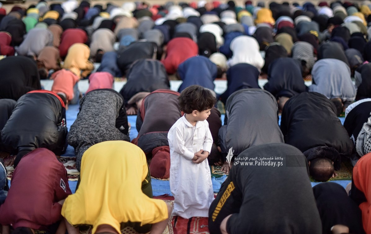 حال و هوای عید فطر در فلسطین؛ مسجدالاقصی میزبان 200 هزار نمازگزار