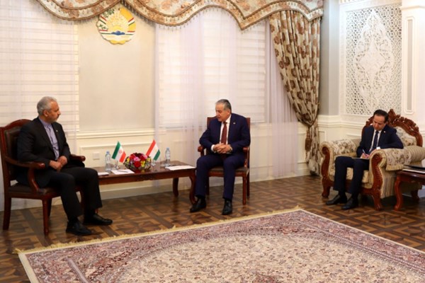 دیدار معاون وزیر خارجه ایران با وزیر خارجه تاجیکستان در «دوشنبه»