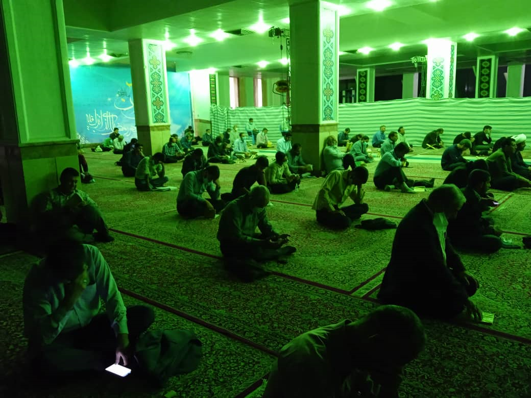 سحرهای دلدادگی در حسینیه ثارالله کرمان+تصاویر