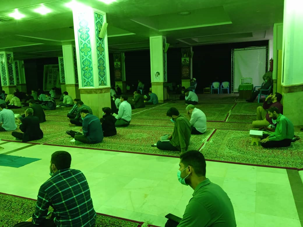 سحرهای دلدادگی در حسینیه ثارالله کرمان+تصاویر