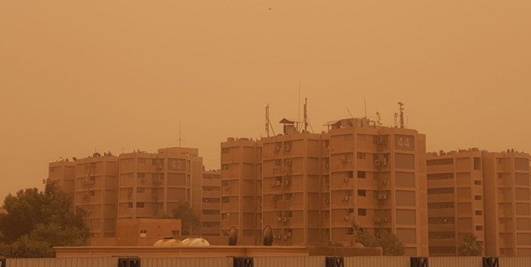 طوفان غبار دوباره آسمان بغداد  را سرخ کرد +ویدئو