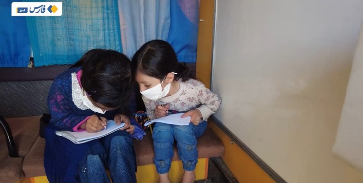 مدرسه سیار کیانا؛ سیاره‌ای پر از آرزوهای خوب برای کودکان کار