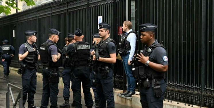 مرگ  گارد امنیتی سفارت قطر در پاریس