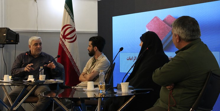 نمایشگاه کتاب تهران| ۲ ناشر و یک نویسنده درباره شیوه نوین تبلیغ کتاب سخن گفتند