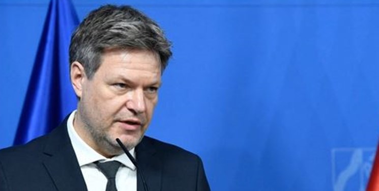 وزیر اقتصاد آلمان: در حال حاضر نمی‌ توانیم واردات گاز روسیه را تحریم کنیم