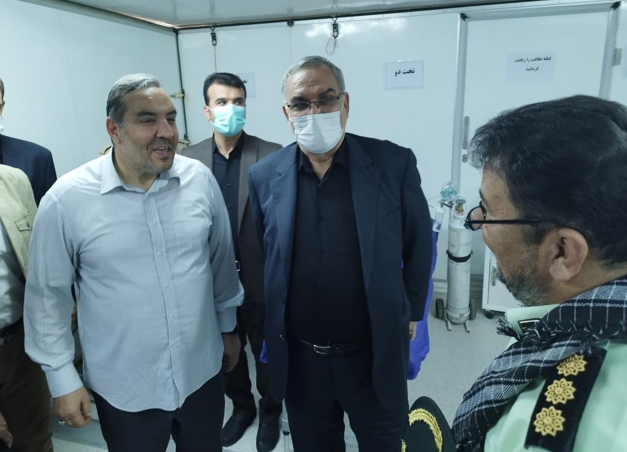 بازدید وزیر بهداشت از بیمارستان صحرایی فراجا در مهران