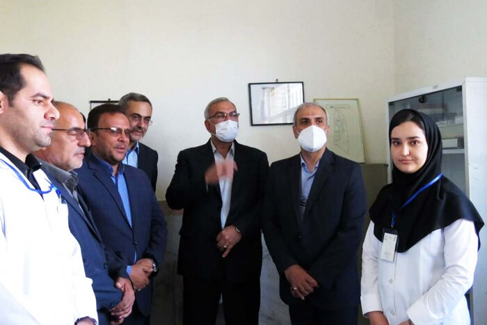 وزیر بهداشت از مراکز خدمات درمانی و بهداشتی مشگین‌شهر بازدید کرد