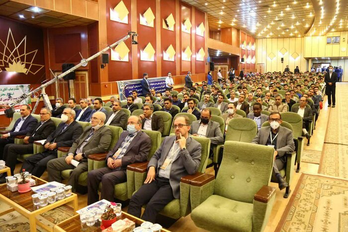 وزیر بهداشت: مرجعیت علمی ایران در منطقه افقی دست یافتنی است