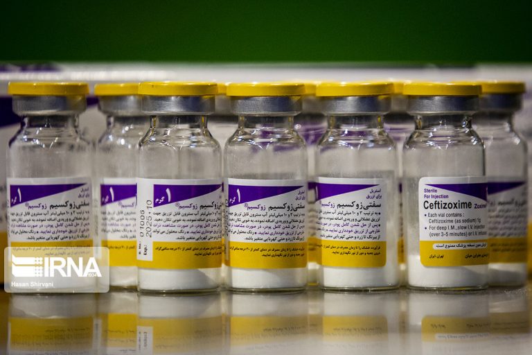پرهیز از مصرف آنتی بیوتیک در شروع آنفلوآنزا / بدون ماسک در جمع حاضر نشوید