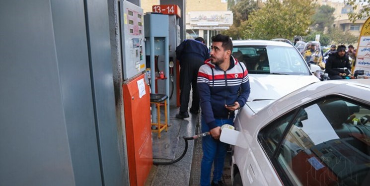 کارنامه قبولی خراسان جنوبی در کاهش مصرف بنزین/ جولان خودروهای شوتی در جایگاه‌های سوخت استان