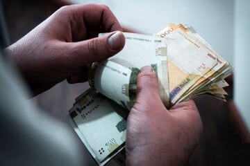 خبر مهم وزیر کار درباره دستمزد کارگران/ رقم حقوق کارگران دوباره تغییر میکند؟