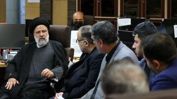 رئیسی به احمدی نژاد کنایه زد؟ /با فساد در اندرونی افراد دارای مسئولیت و نفوذ باید برخورد شود