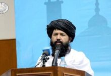 طالبان: کسانی که به ما دستور می‌دهند جاهل هستند!