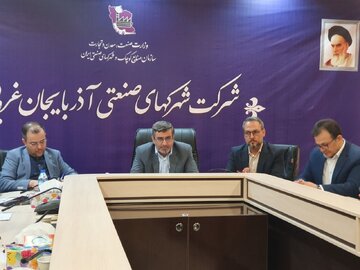 غیرفعال بودن ۲۲۶ واحد تولیدی در شهرکهای صنعتی آذربایجانغربی / جزو استانهای شاخص احیای واحدهای صنعتی راکد هستیم
