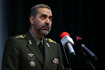واکنش وزیر دفاع به «سرقت» نفتکش ایران از سوی آمریکا؛ امکان مقابلهبهمثل وسیع را داریم
