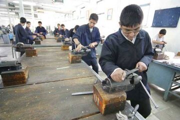 ٢١٠ دوره آموزشی در قالب «طرح تابستانه مهارت» در کرمانشاه برگزار شد 