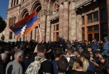 پلیس ارمنستان ده‌ها معترض ضد دولتی را در ایروان بازداشت کرد