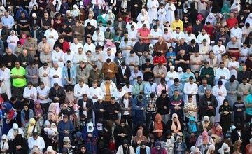مراسم روز عید فطر از ساعت ۶ صبح در حرم مطهر رضوی برگزار می‌شود