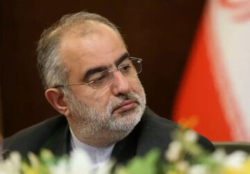 توهین جنجالی مجری تندرو صداوسیما به اصلاح طلبان و اصولگرایان /حسام الدین آشنا: بی ادب نباشید؛ چه برای سیدخندان و چه برای پاورقی