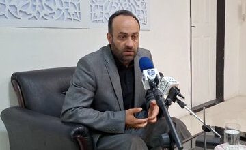 «علی شیرین زاد» وارد مجلس شد