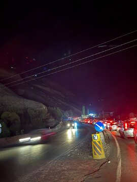 عکسی از ترافیک نیمه شب جاده شمالی خبرساز شد