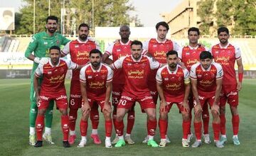 مدافع پرسپولیس نمی‌خواهد جدا شود!