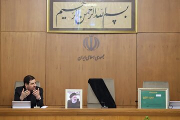 مهر: مخبر برای انتخابات ریاست‌جمهوری ثبت‌نام می‌کند