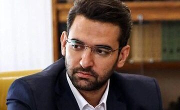 آذری جهرمی؛ دانشجوی سرآمد دانشگاه علم و صنعت شد +عکس