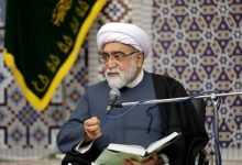 تولیت آستان قدس رضوی: خوارج اصحاب امام علی(ع) بودند اما مقدس تر از آن حضرت شدند/ قشر خاکستری ضدانقلاب نیستند/ بسیجی‌ها با قشر خاکستری ارتباط بگیرند