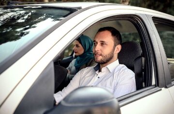 رانندگان اسنپ شاکی شدند: تذکر حجاب به ما چه ربطی دارد/ واقعا شرم آور است، این چه مجلسی است! /گنه کرد در بلخ آهنگری به شوشتر زدند گردن مسگری!