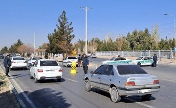 رصد ورودی و خروجی های شهر کرمان توسط ایست و بازرسی های پلیس در آستانه هفته مقاومت