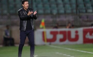 عکس| هواداران پرسپولیس به دنبال مهدی تارتار!