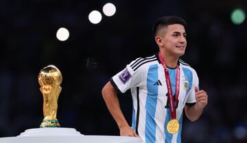 عکس| ادامه جنگ فرانسویها با رونالدو