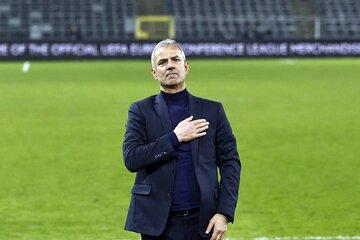 عکس| هجوم هواداران پرسپولیس به صفحه کارتال