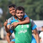 آغاسی در سه راهی/ پرسپولیس در آمپاس، به استقلال نزدیک، تماس با تراکتور!