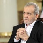 آقای پزشکیان! وزیرتان برای سفر به کیش، یک میلیارد تومان هزینه روی دست بیت المال گذاشته، نمی خواهید ورود کنید؟/ آبروی دولت را قربانی یک شخص نکنید