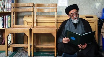 امام جمعه ای که به مردمش گفت بروید و «آپاراتچی» ببینید/ در سوگ آیت الله آل هاشم