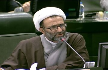 انتقاد تند به بالا رفتن قیمت اینترنت/ افزایش تعرفه های اینترنت منطق اقتصادی ندارد/ در مجلس پیگیر هستیم تا افزایش قیمت صورت نگیرد