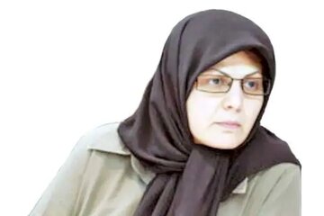 انتقاد دبیر جبهه اصلاحات از رفتار زنانی که وارد سیاست می‌شوند/ فکر می‌کنند صرف رفتار مردانه از خود بروز دادن می‌تواند موثر باشد