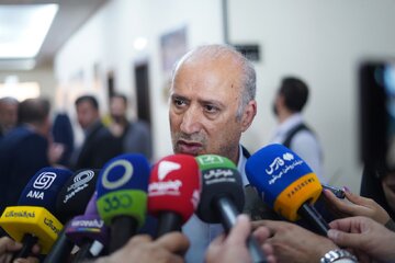 تاج: شاید برخی از باشگاههای مهم نتوانند مجوز حرفهای بگیرند
