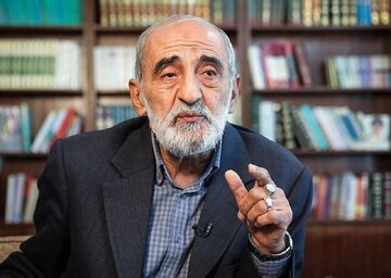 حسین شریعتمداری هم قبول کرد اروپا از خود اختیاری ندارد! / چون امریکا از برجام بیرون رفته نمیتوان مکانیسم ماشه را اجرا کرد