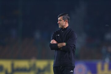حمایت کریم باقری از تتلو/واکنش مربی پرسپولیس به قهرمانی تراکتور
