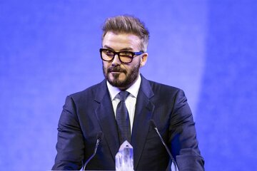 درخواست بکام از سران یونایتد: کاپیتان را نفروشید!