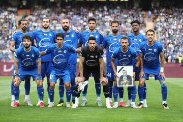 دو ستاره استقلال به چادرملو نرسیدند