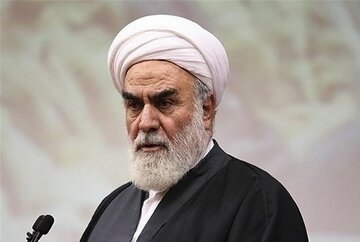 رئیس دفتر رهبر انقلاب: رأی قاطع مردم به ولایت فقیه نشان داد که این امر مورد پذیرش عمومی قرار گرفت/ التماس رئیس یک کشور بزرگ برای مذاکره بی‌سابقه است