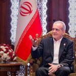 رئیس‌جمهور در جمع ایرانیان مقیم عمان: با تحریم یا بی‌تحریم، مسیر تغییر را خواهیم پیمود