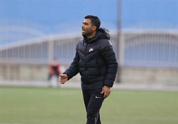 روانخواه: بازی پرسپولیس می‌تواند راحت باشد/با تیم ۱۰۰۰ میلیاردی بازی داریم