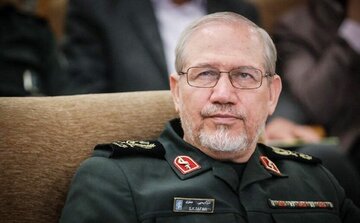 سرلشکر صفوی: ترامپ موجب افول آمریکا میشود/ او با بسیاری از کشورها وارد تنش شده است